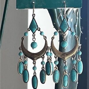 ISO looking for these vintage  Ralph Lauren earrings and necklace